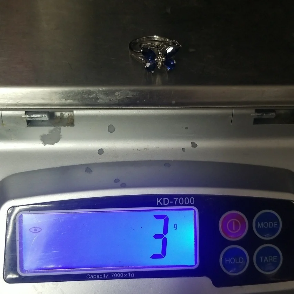 Elegant Silver and Blue Butterfly Ring - Picture 10 of 10